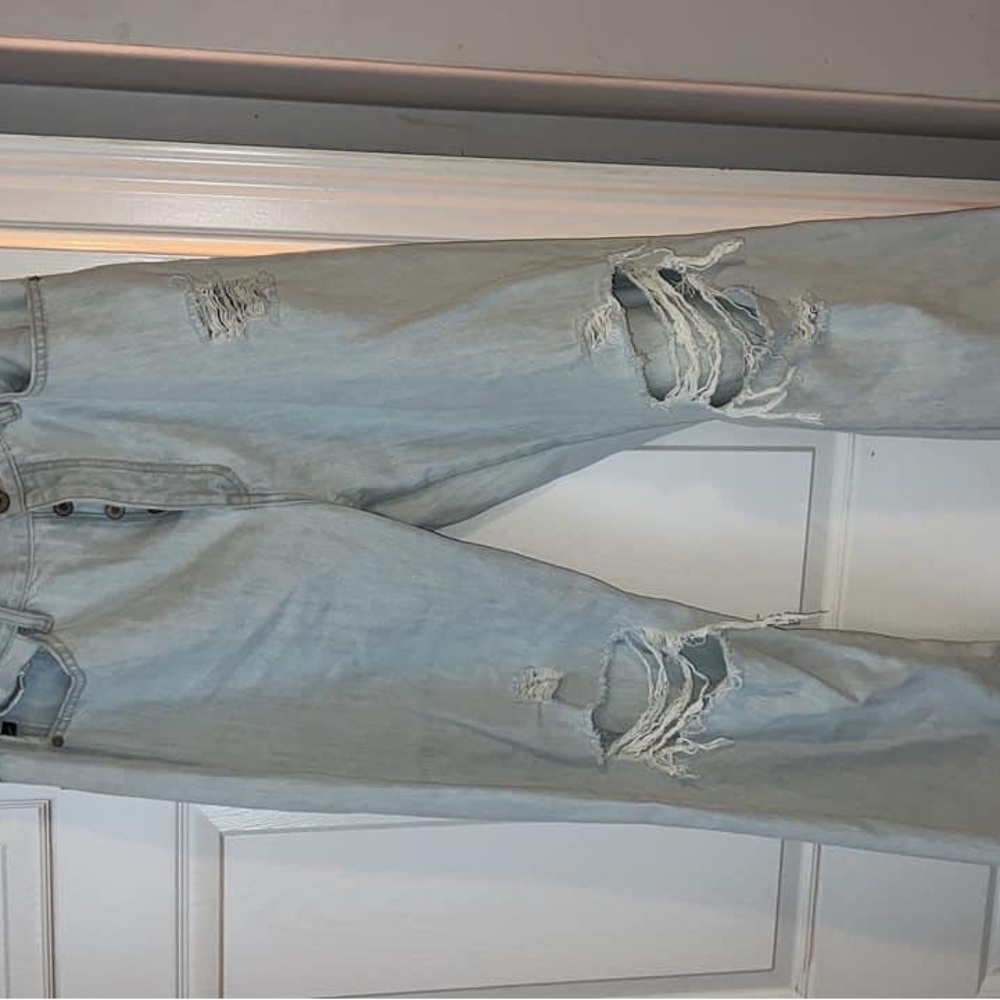 Arlo High Rise Kan Can Wide Leg Jeans - Light Wash.